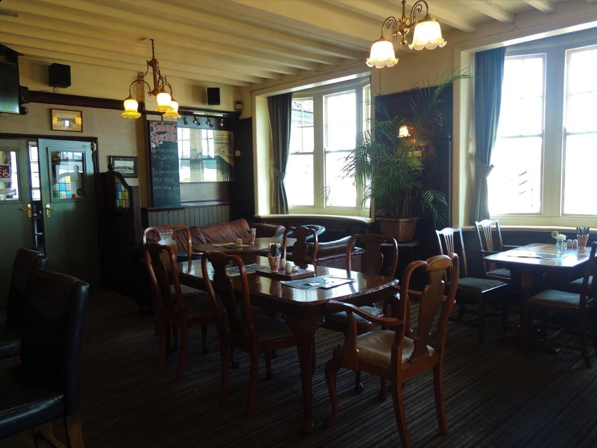 Downs Hotel Stanmer Exterior photo